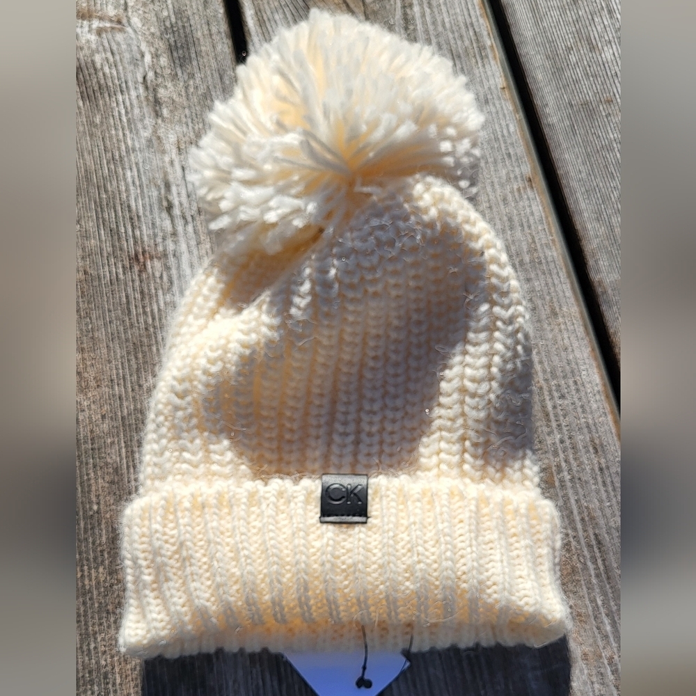 Calvin Klein Chunky Knit Cream Fleece Lined Winter Hat